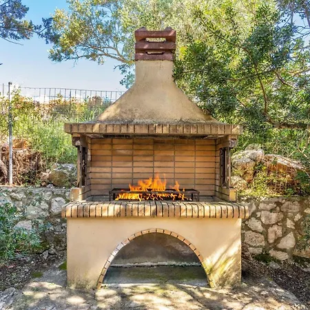 Villa Arion By